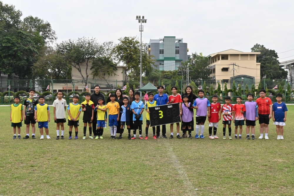 ภาพบรรยากาศการเเข่งขันกีฬาสีสัมพันธ์ ปีการศึกษา 2568 (กีฬาฟุตบอล 7 คน ประเภททีมชาย ชั้น ป.4-6)