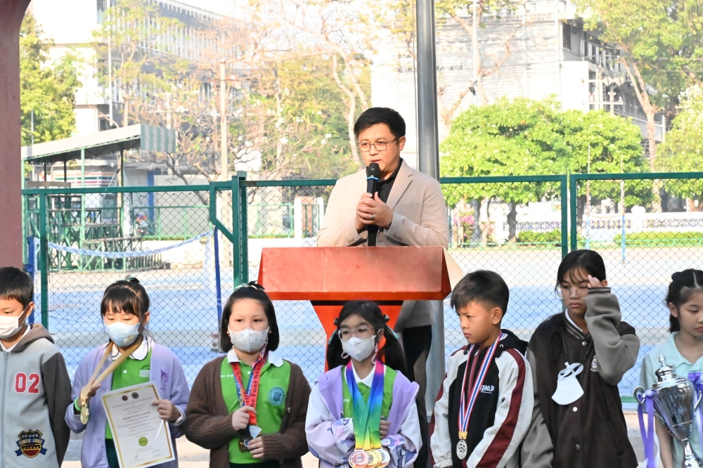 กิจกรรม ชื่นชมยินดี แก่นักเรียนประถมสาธิต