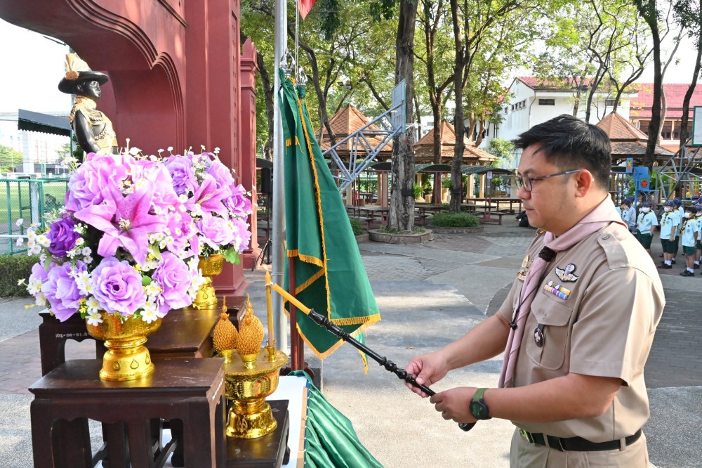 ถวายราชสดุดีเเละวางพวงมาลา